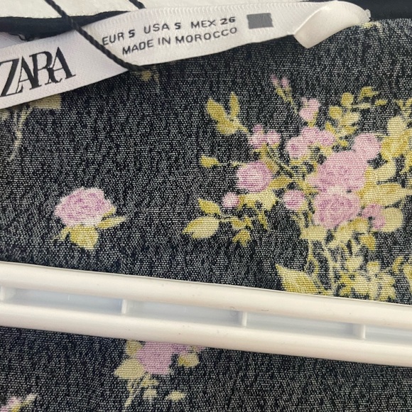 Zara Blouse - Picture 4 of 4